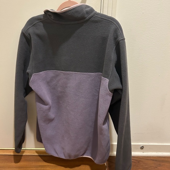 Patagonia sweater - Picture 2 of 3